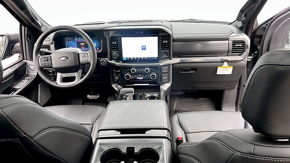 Ford F-150 4 of 9