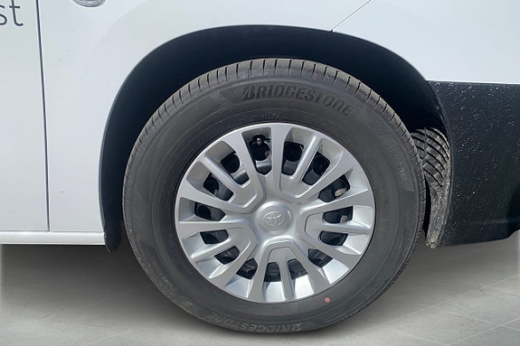Toyota Proace City 15 of 17