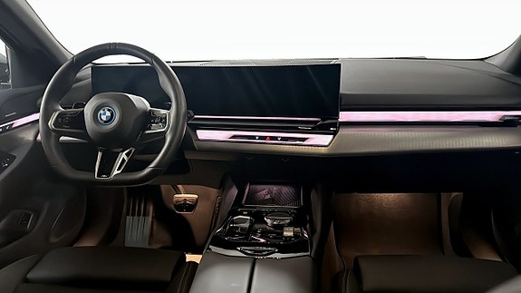 BMW 530e 4 of 12