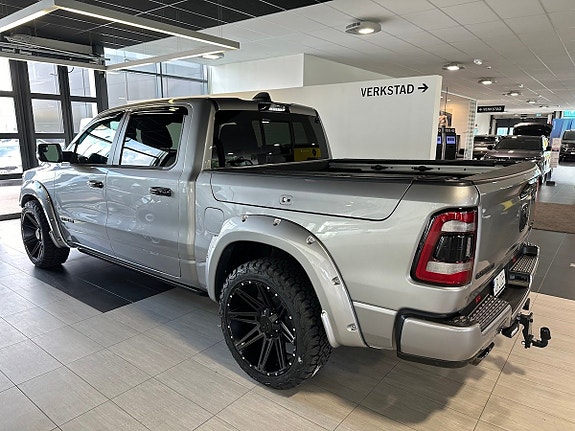 Dodge RAM 1500 4 of 5