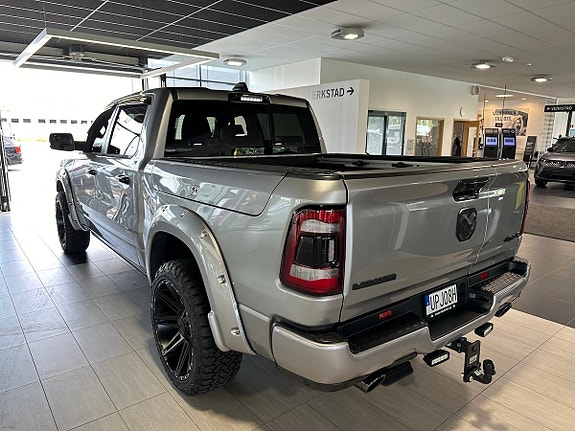 Dodge RAM 1500 6 of 22