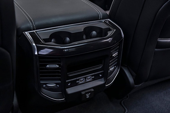 Dodge RAM 1500 22 of 22