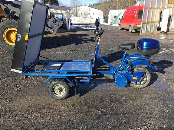 Flakmoped 3 of 4