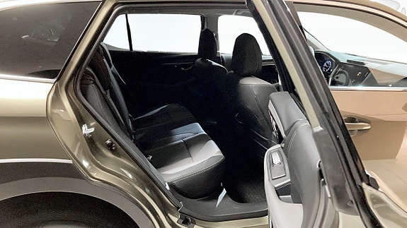 Subaru Outback 5 of 19