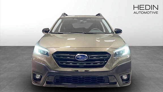 Subaru Outback 8 of 19