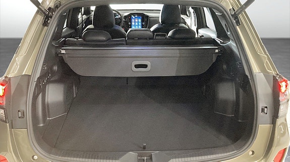 Subaru Forester 10 of 23