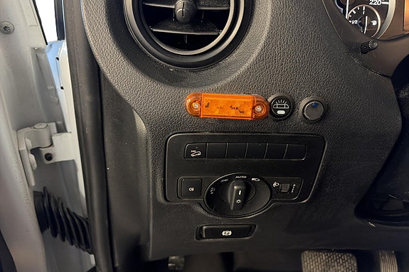 Mercedes-Benz Vito 116 17 of 18