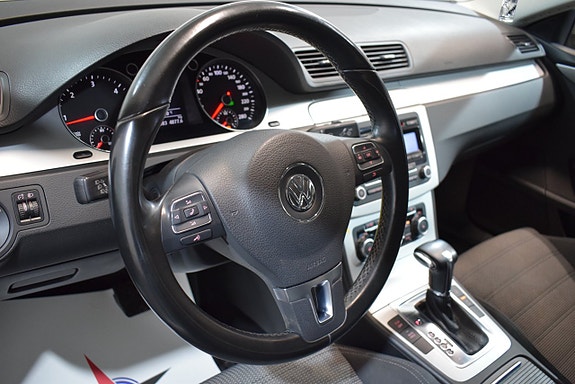 Volkswagen Passat CC 8 of 14