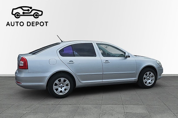 Skoda Octavia 3 of 5