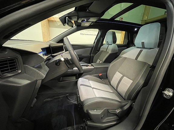 Opel Grandland 12 of 19