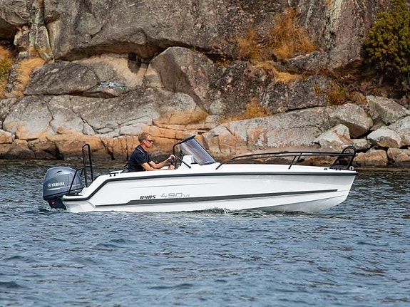 Ryds 490VI Sport med Yamaha 50hk white pearl 2 of 11
