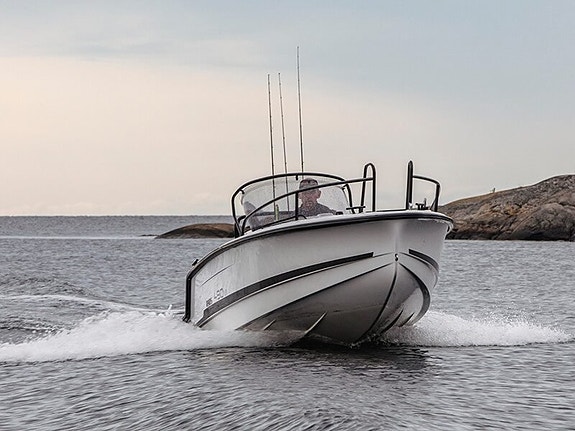 Ryds 490VI Sport med Yamaha 50hk white pearl 4 of 11