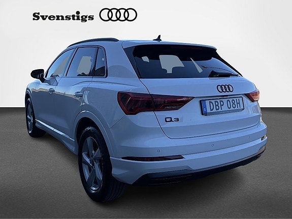 Audi Q3 5 of 5