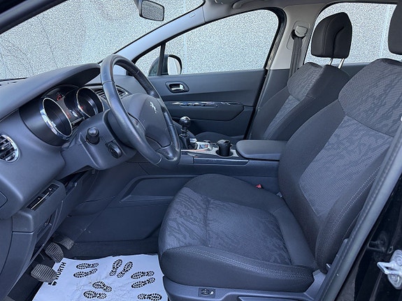 Peugeot 3008 5 of 5