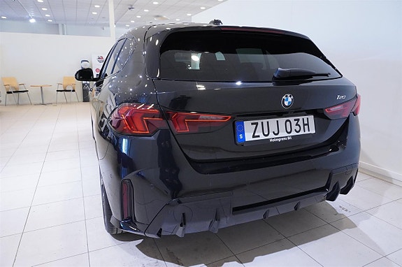 BMW 120 5 of 14