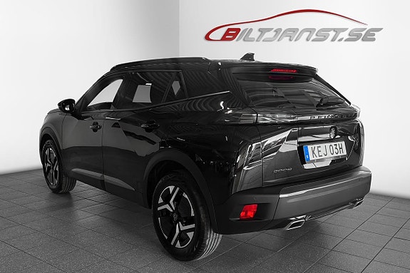 Peugeot 2008 3 of 5