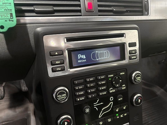 Volvo V70 16 of 18