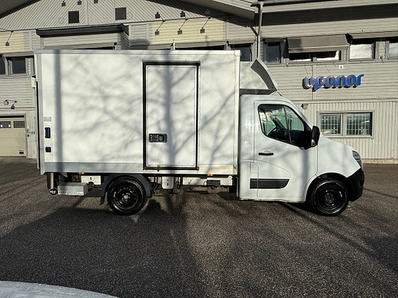 Nissan NV400 4 of 5