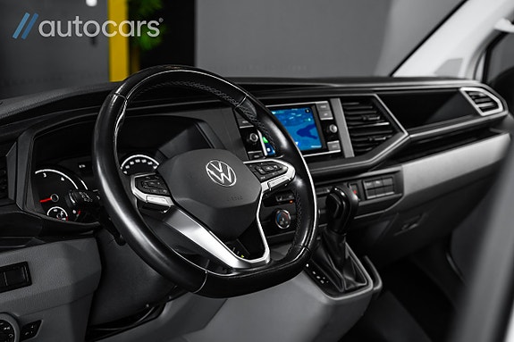 Volkswagen Transporter 16 of 27