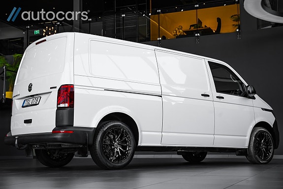 Volkswagen Transporter 3 of 5