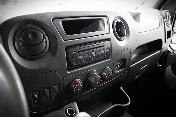 Renault Master 10 of 15