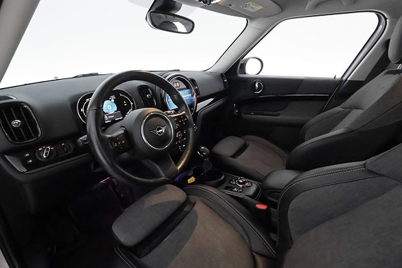 MINI Countryman SE 11 of 27