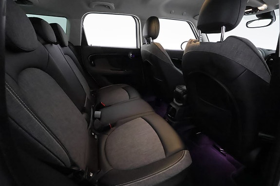 MINI Countryman SE 18 of 27