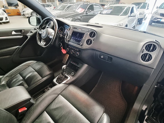 Volkswagen Tiguan 19 of 25