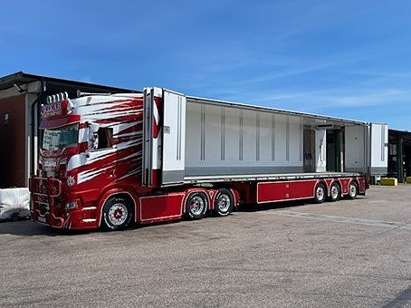 Mycket fin Parator Trailer