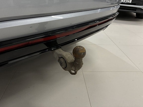 Volkswagen Touareg 22 of 23