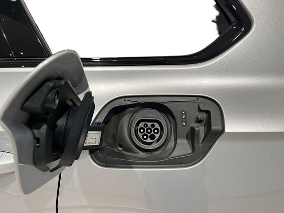 Volkswagen Touareg 23 of 23