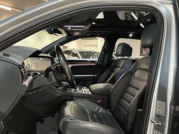Volkswagen Touareg 10 of 23