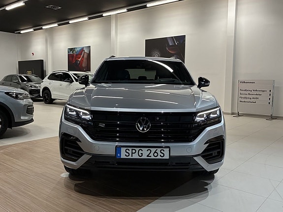 Volkswagen Touareg 5 of 23