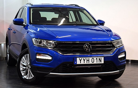 Volkswagen T-Roc 2 of 5