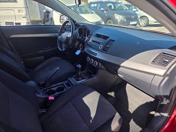 Mitsubishi Lancer 5 of 5