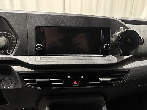 Volkswagen Caddy Maxi 15 of 27