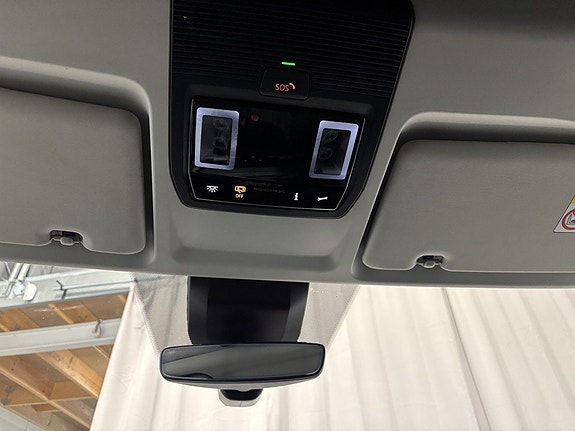 Volkswagen Caddy Maxi 22 of 27