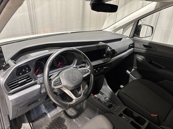 Volkswagen Caddy Maxi 10 of 27