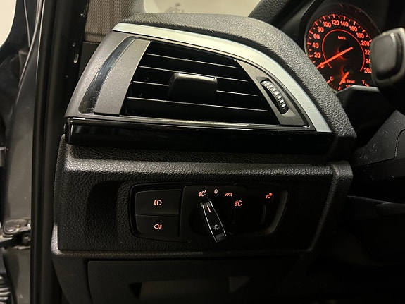 BMW 118d 15 of 23