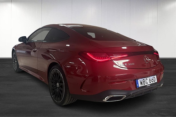 Mercedes-Benz CLE300 4 of 5