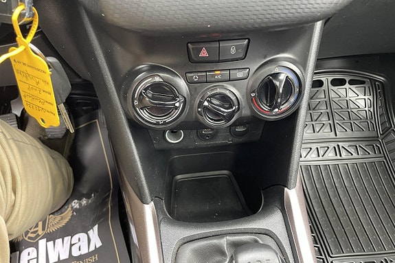 Peugeot 2008 15 of 16