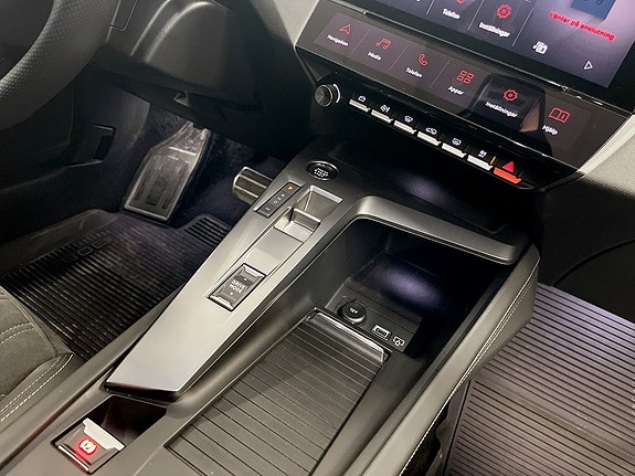 Peugeot 308 12 of 20