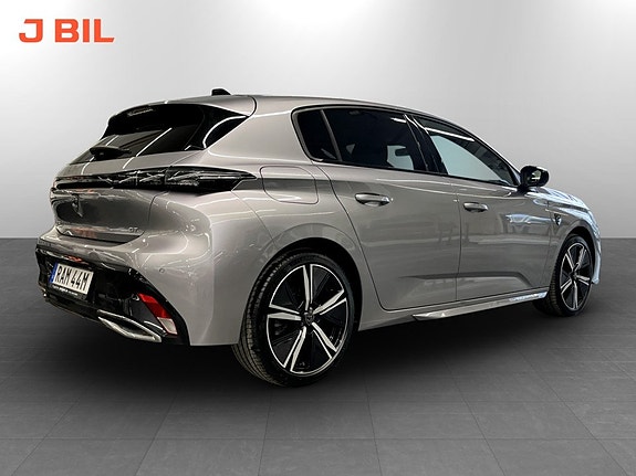 Peugeot 308 3 of 5