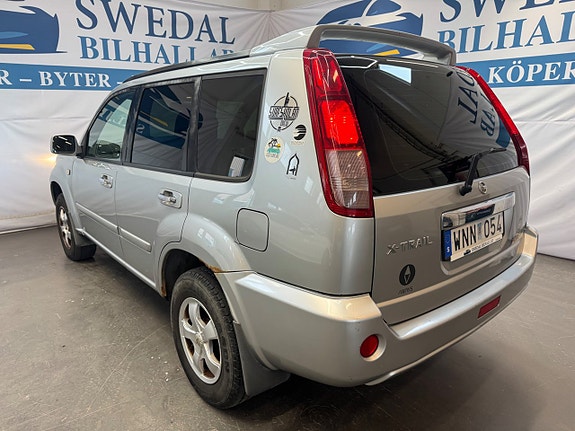 Nissan X-Trail 5 of 5