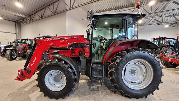 Massey Ferguson 5710M Dyna 4 / Lastare