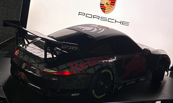 Product image 11 of 47