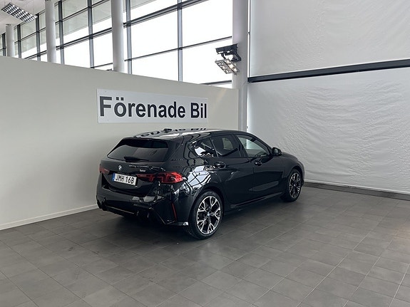 BMW 120 13 of 14