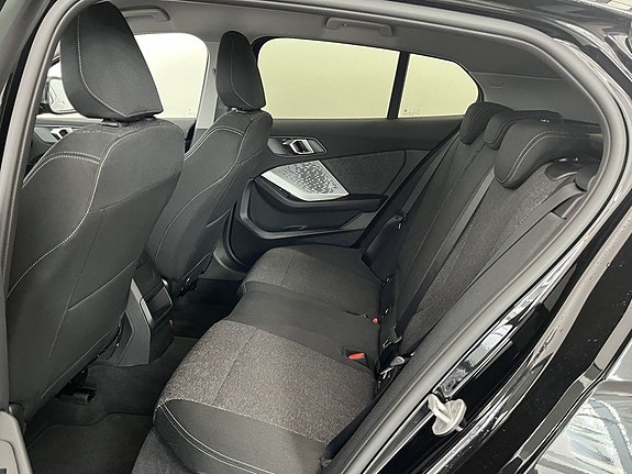 BMW 120 11 of 14