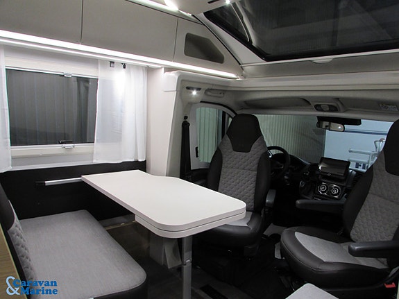 Adria Coral Axess 670 SL /Automat/Långbädd/B-körkort 5 of 19