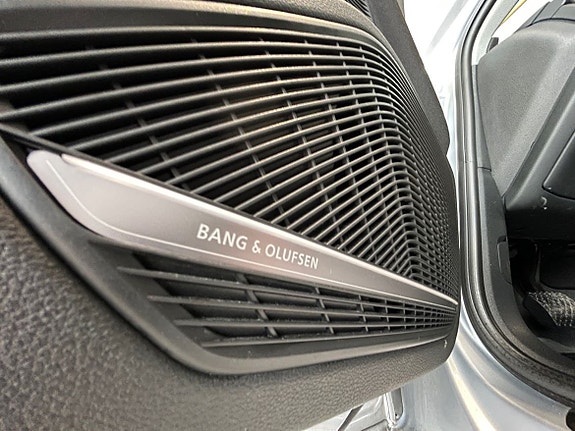Audi A4 11 of 12